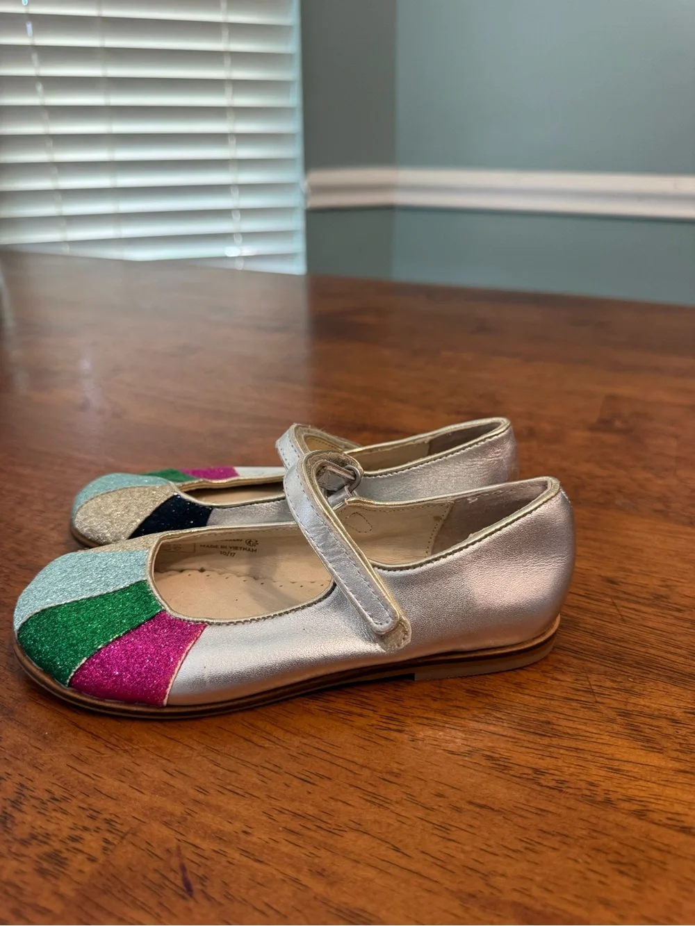 Mini Boden Silver Leather Rainbow Glitter Toe Mary Jane Shoes EU 30 US 12